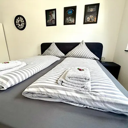 Neu Motoloft Schwarzwaldhochstrasse Zentrum Goldstadt Pforzheim Schloessle *