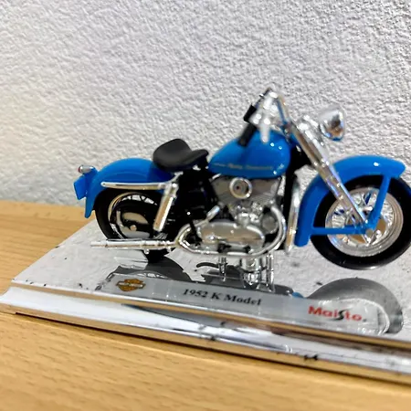 Neu Motoloft Schwarzwaldhochstrasse Zentrum Goldstadt Pforzheim Schloessle * Niederdorla