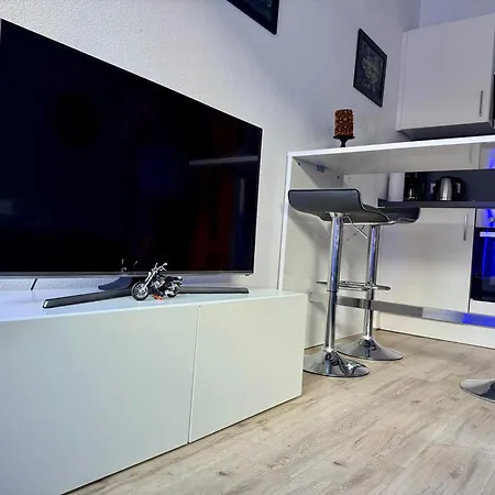 Neu Motoloft Schwarzwaldhochstrasse Zentrum Goldstadt Pforzheim Schloessle *