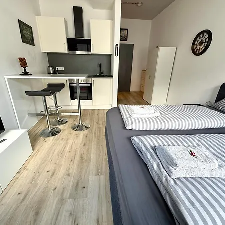 Neu Motoloft Schwarzwaldhochstrasse Zentrum Goldstadt Pforzheim Schloessle Niederdorla